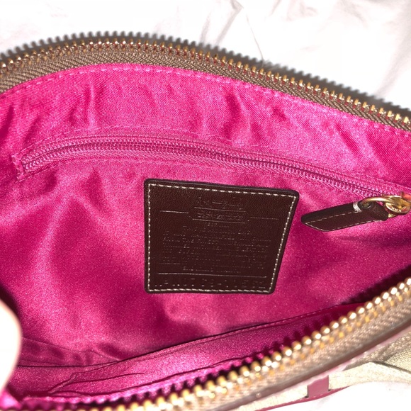 Coach small hand bag - Picture 2 of 4